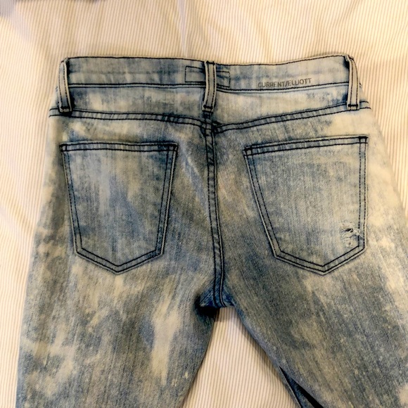 Current Elliot Knee Ripped Jeans - Picture 3 of 3